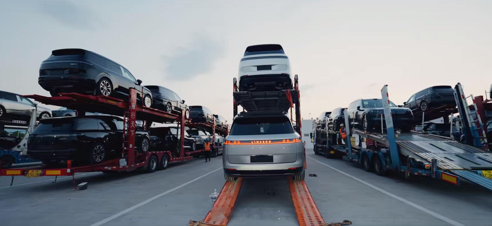 当一台车登上全国年夜饭“同款舞台”，说明它已经不只是交通工具，而是团圆时刻的一部