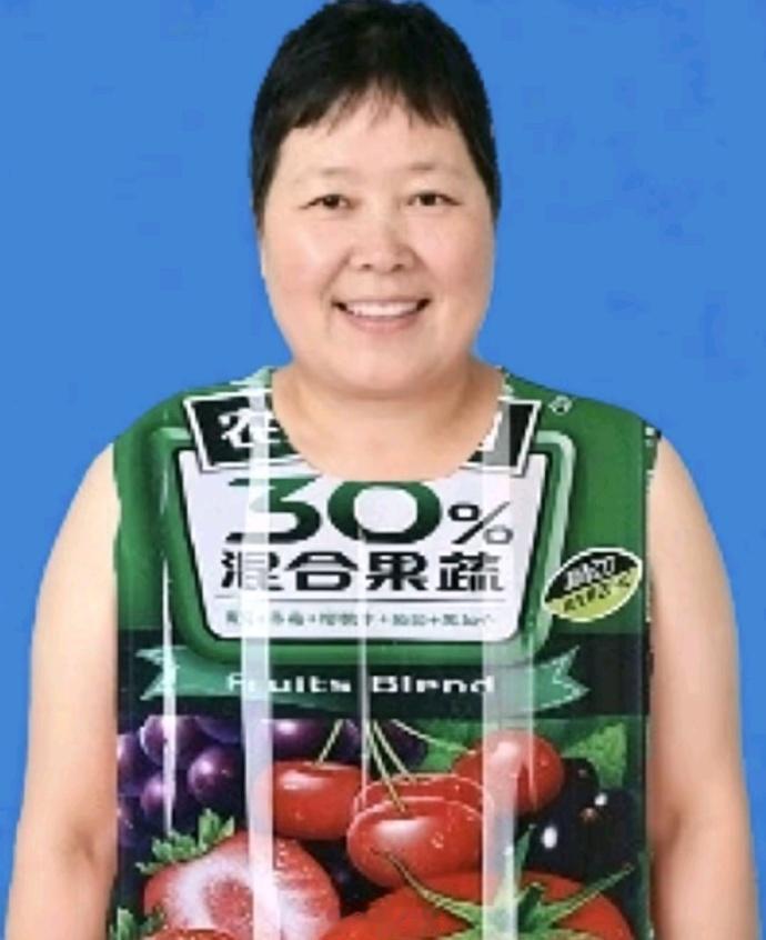 公众人物公式化流程：神化→质疑→开始扒料→越扒越有→风评反转→玩梗→饮料