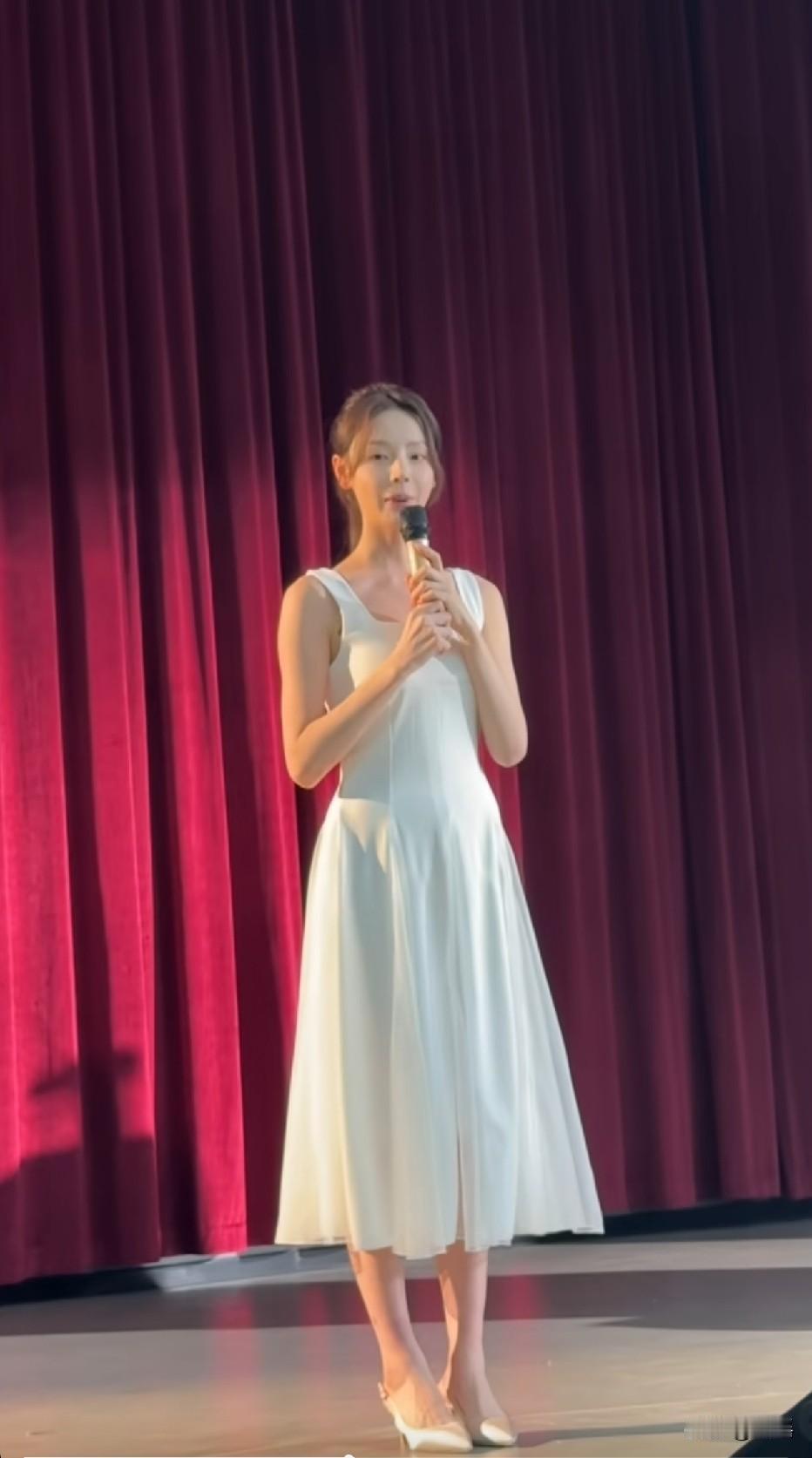这种表面清纯的，反差最迷人了