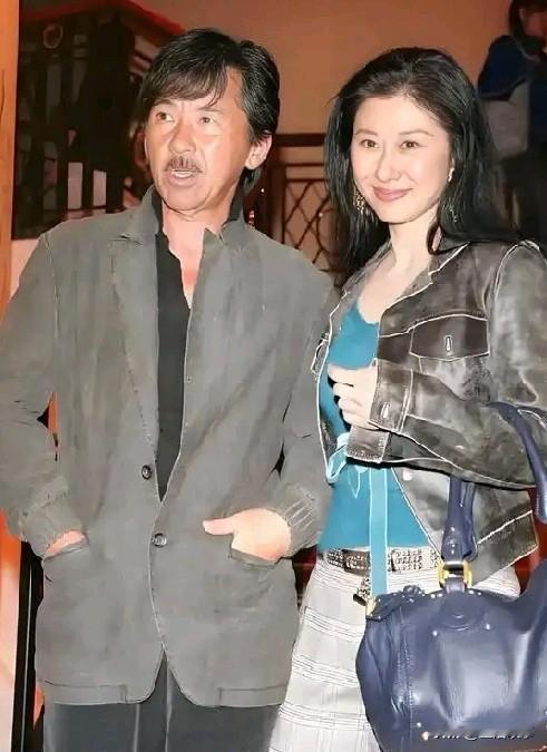 这女人太狂，居然甩了费翔﹍﹍今天，看到叶倩文和林子祥的照片，真替费翔意难平。
