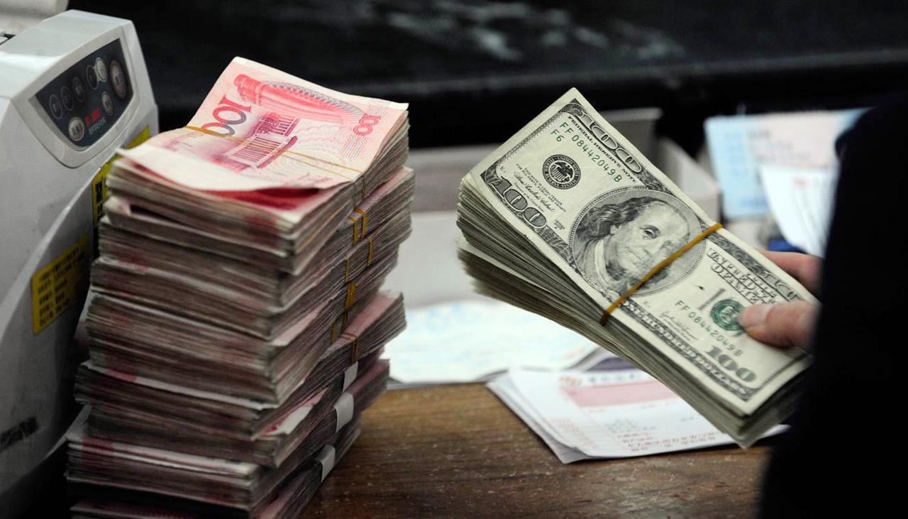 我说实话，其实现在离岸人民币已经是世界货币了，可以自由兑换，可以买到绝大国家的商