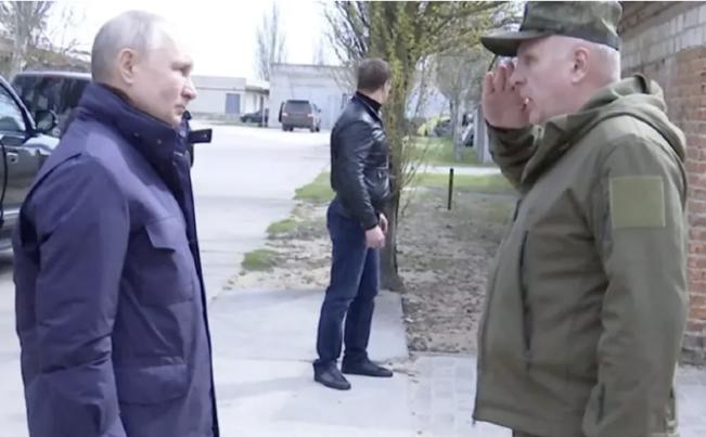 “杀神”带队，120名俄军突破美封锁，挺进委内瑞拉！特朗普还打吗在美军严密封