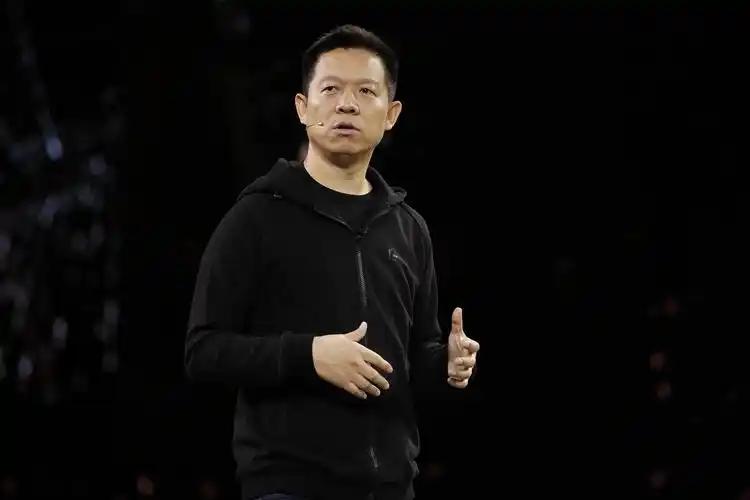 贾跃亭在美国造车，融资就没停过，资金并不是很紧张，今年前三季度又融了1.358亿