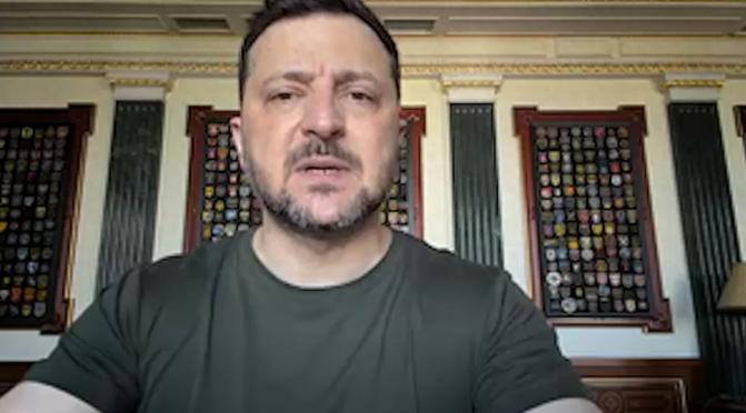 普京开始下狠手了！俄罗斯对基辅发动了一次最残酷，最无差别的袭击。他们轰炸了平民建