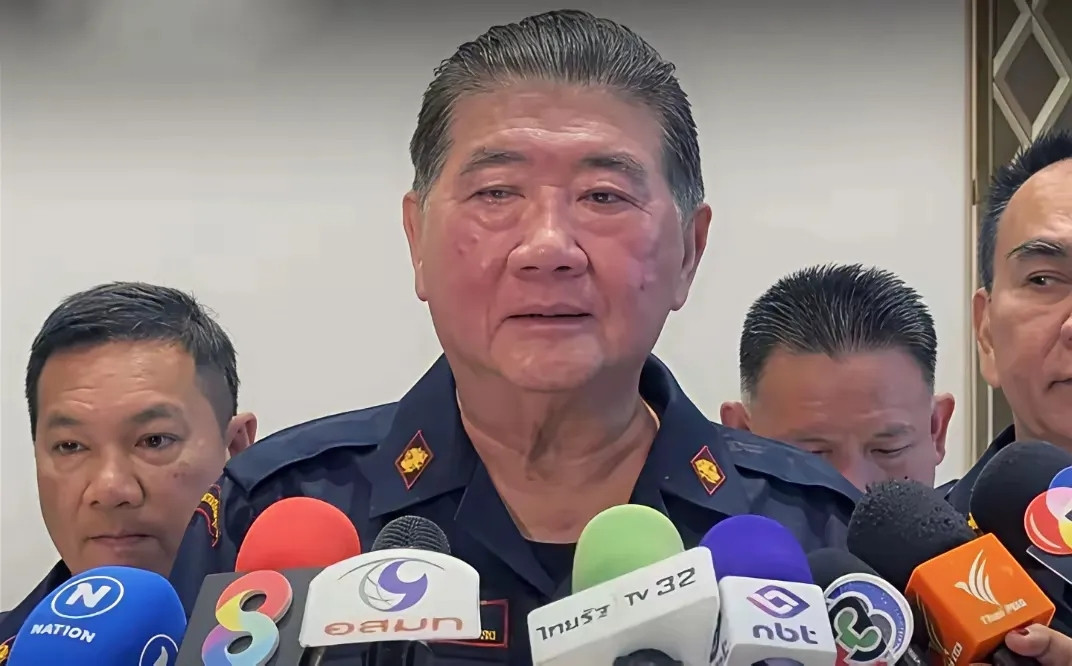 泰国代理总理普坦近日明确表示，不会与洪森进行谈判，称其“缺乏信誉、没有实权、不具