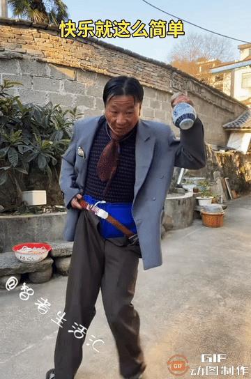 快乐其实很简单，只需要三个菜[笑着哭][笑着哭][笑着哭]