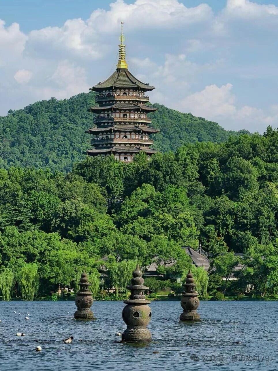 普通人的一生：1、性生活：4000次左右2、睡觉：20万小时左右3、喝水：55吨