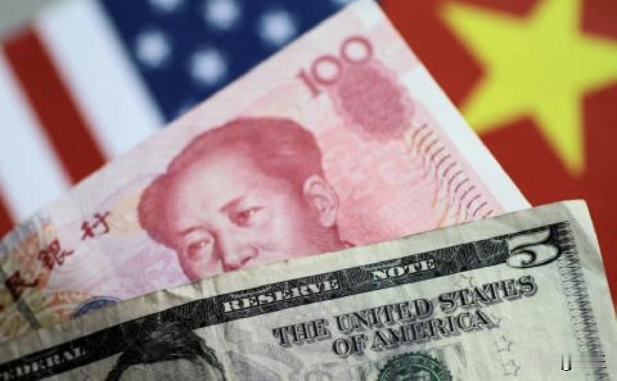 2026年首个交易日，离岸人民币以凌厉攻势突破6.97关口。国际资本正进行战略