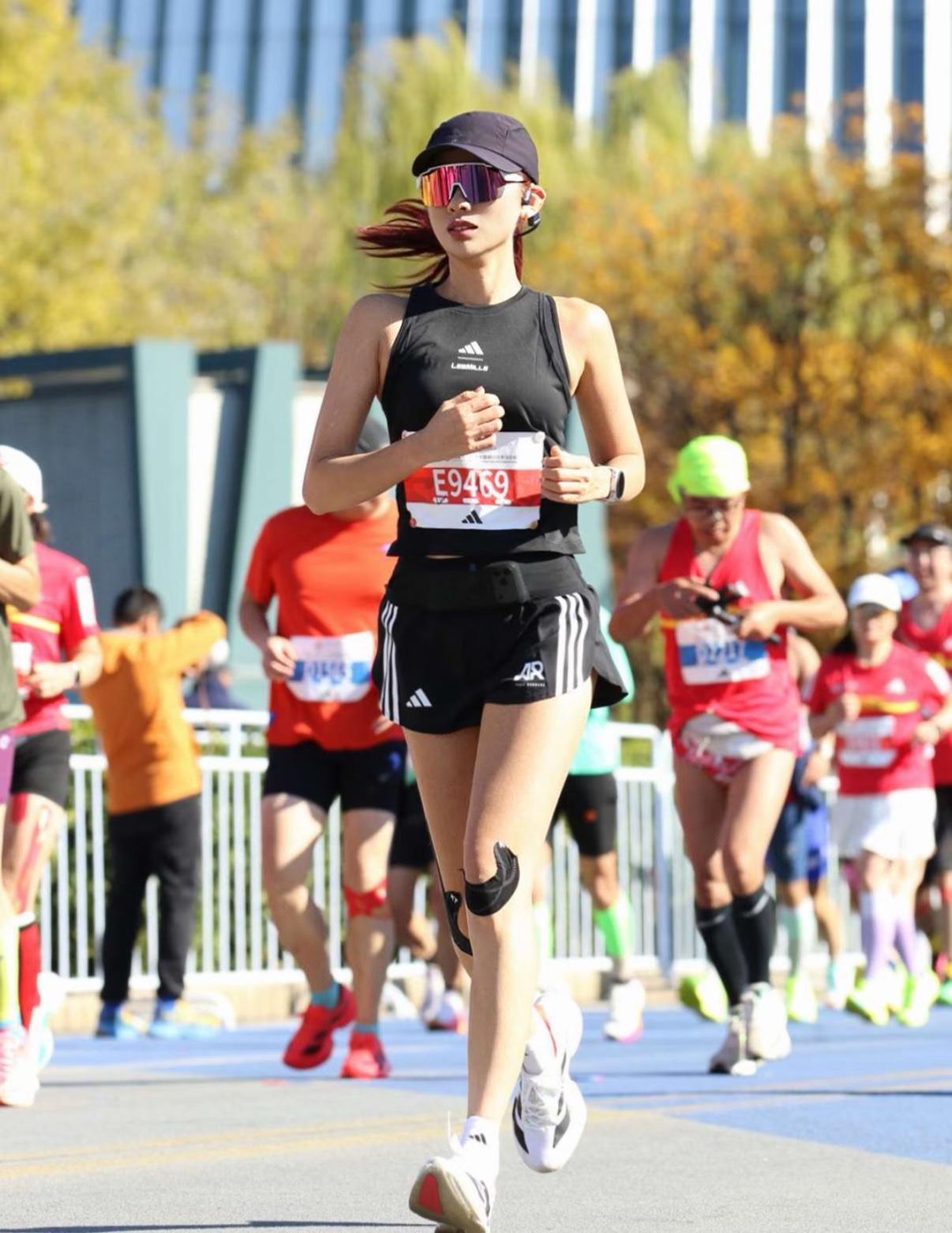 半程马拉松一个半小时算不算快?