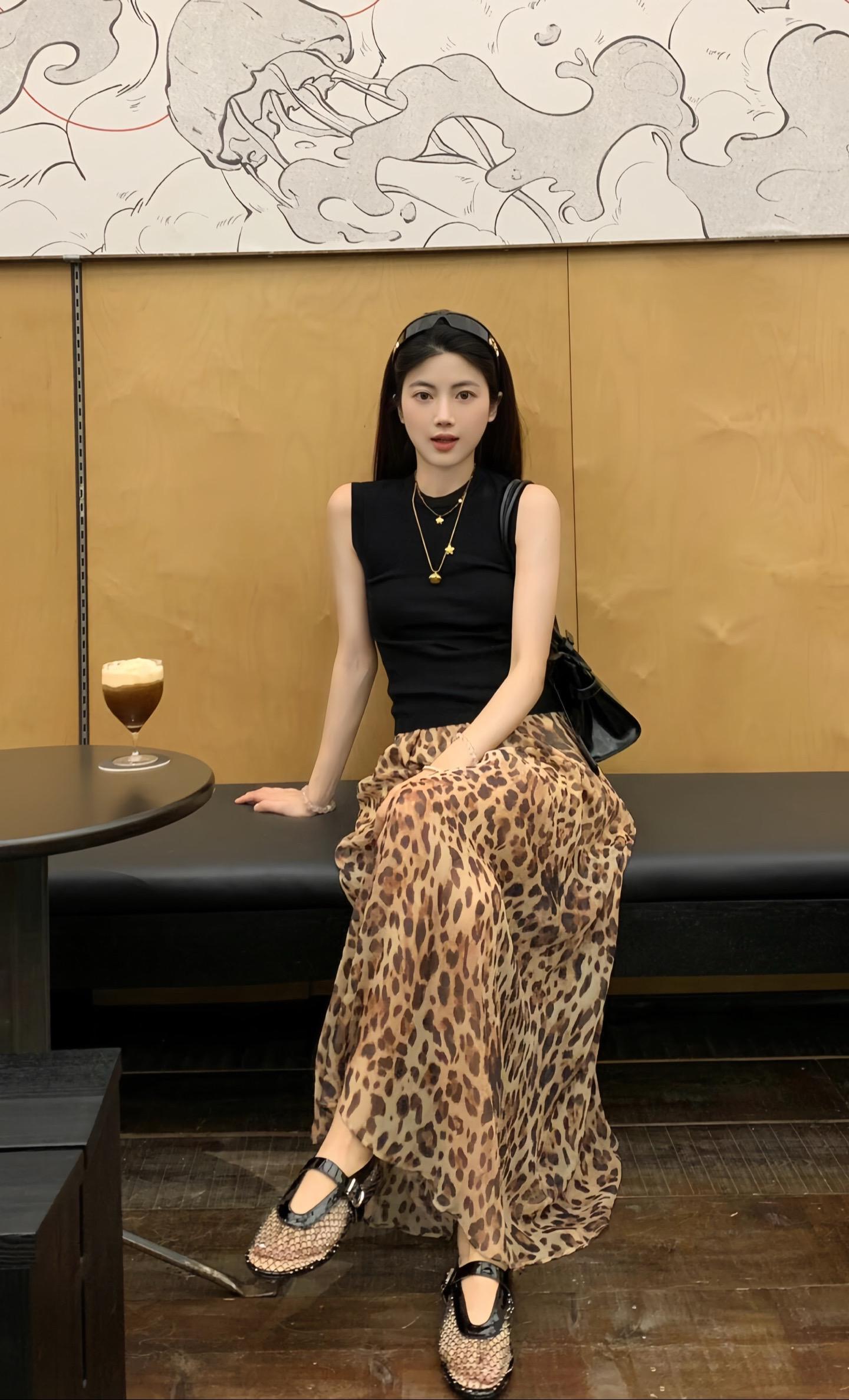 韩系穿搭 夏天穿搭 夏日通勤休闲穿搭 夏天该有的样子 高级感穿搭