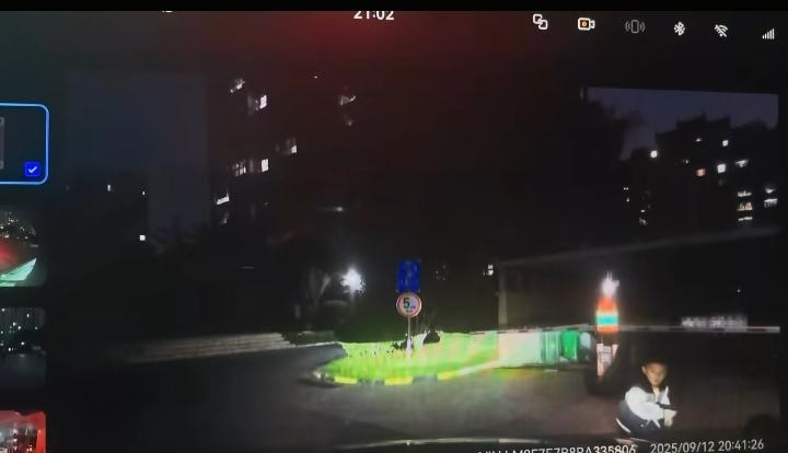 “如果没有问界M9，我这辈子就彻底完了！吓尿了！6个小孩啊！这一下子，车就回本了