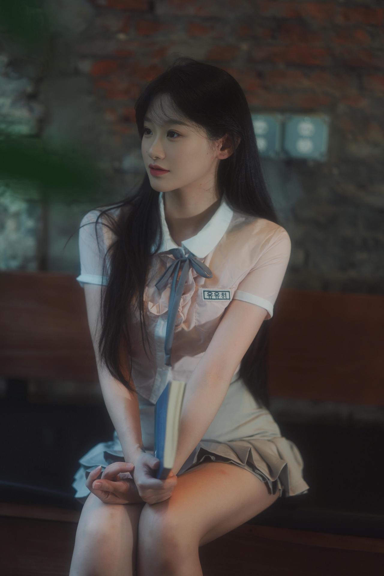 潮湿的七月潮湿的雨潮湿的眼睛潮湿的你