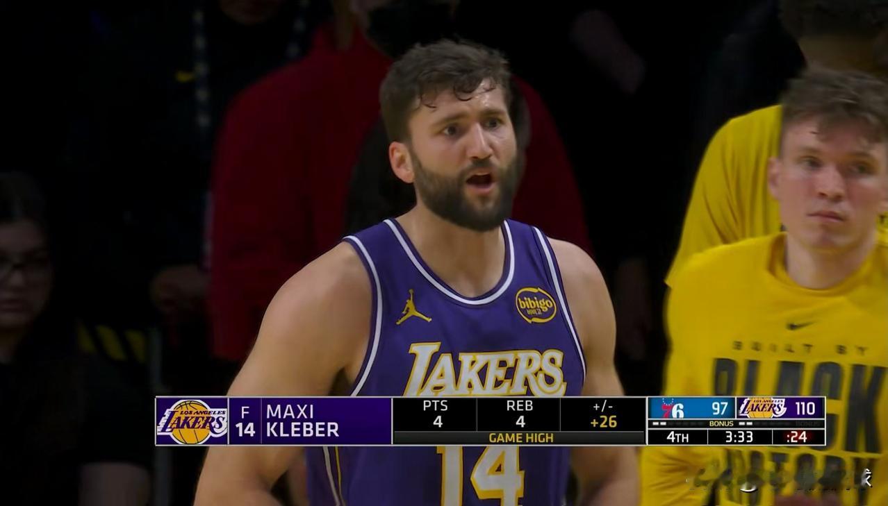 湖人大将克勒贝尔真是功不可没，他绝对应该被重用！在今天湖人主场以119：115力
