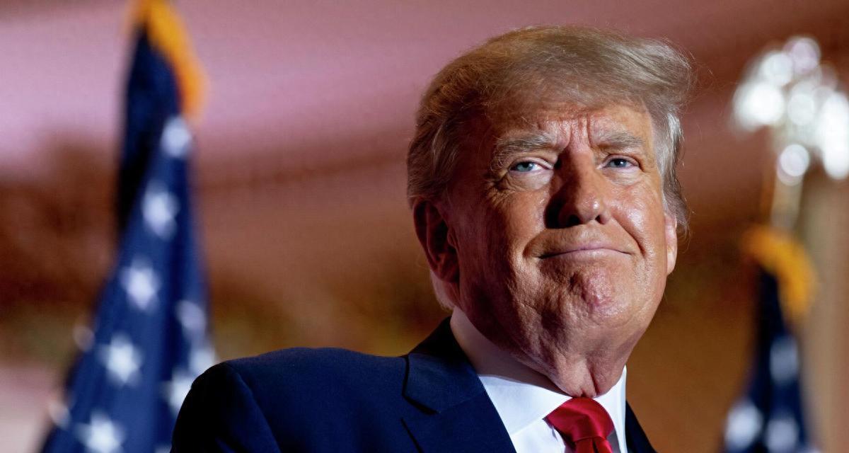 特朗普将对150多国征税，中方或与两方联合，给美国一个下马威。特朗普近期宣布将