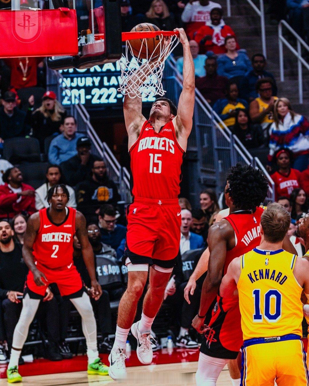 NBA25-26赛季火箭常规赛第67场，全场比赛结束，火箭92-100湖人，战绩