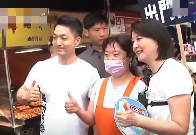 郭正亮在他自己的节目中夸奖了台北市长蒋万安，说他越来越有“大将之风”，尤其是这次