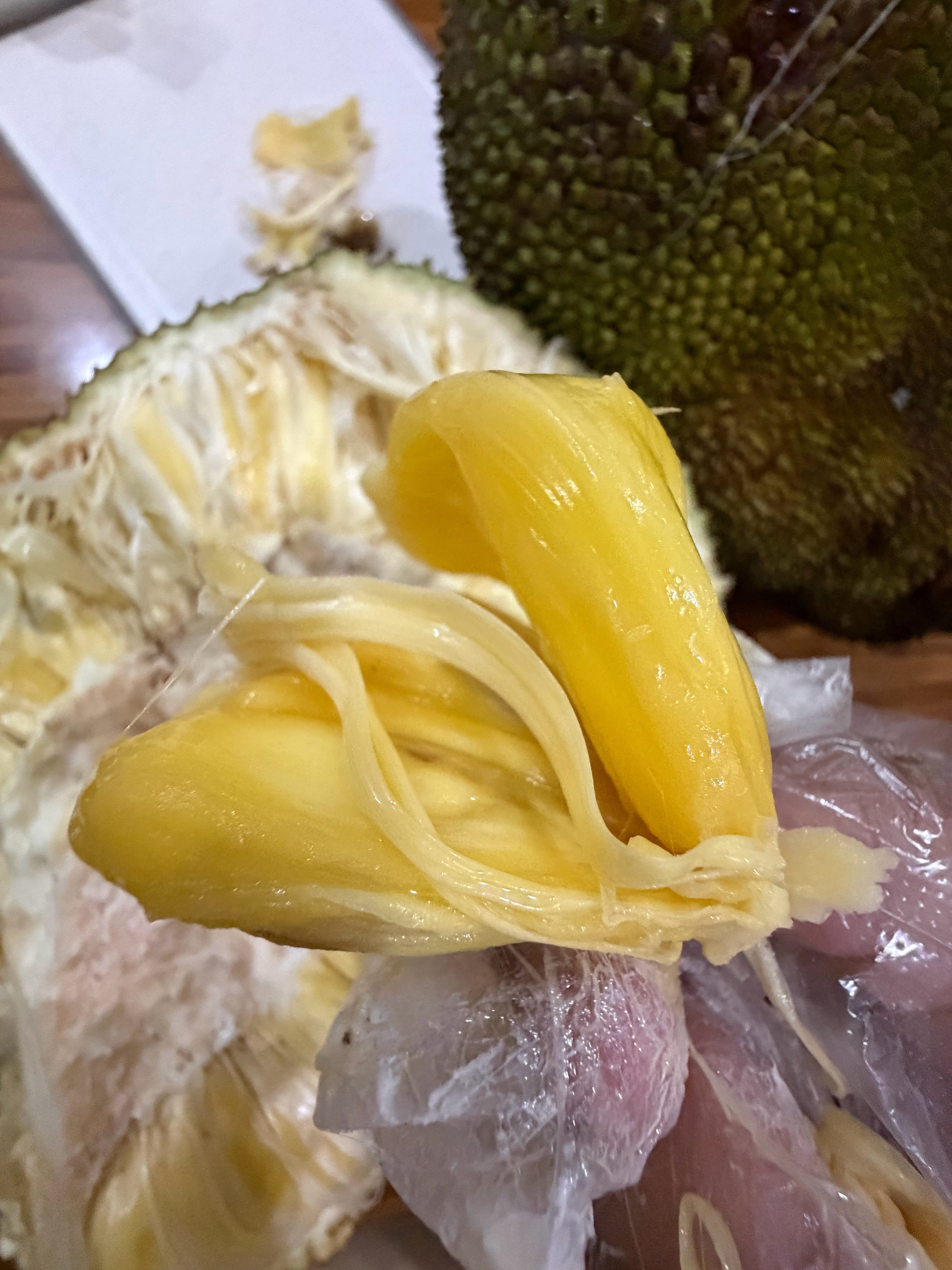 第一次杀菠萝蜜，差点废了，太粘手。