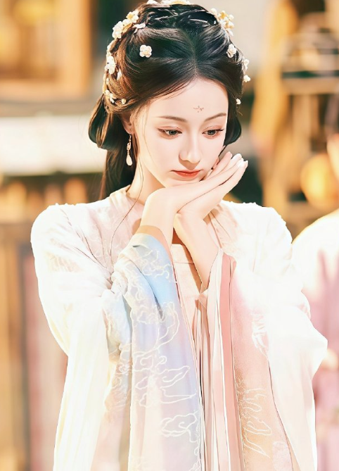 不好意思了，一不小心把所有的喜欢都砸到你身上了