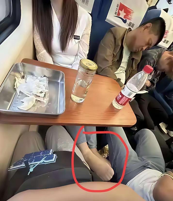只要自己不尴尬，尴尬的就是别人