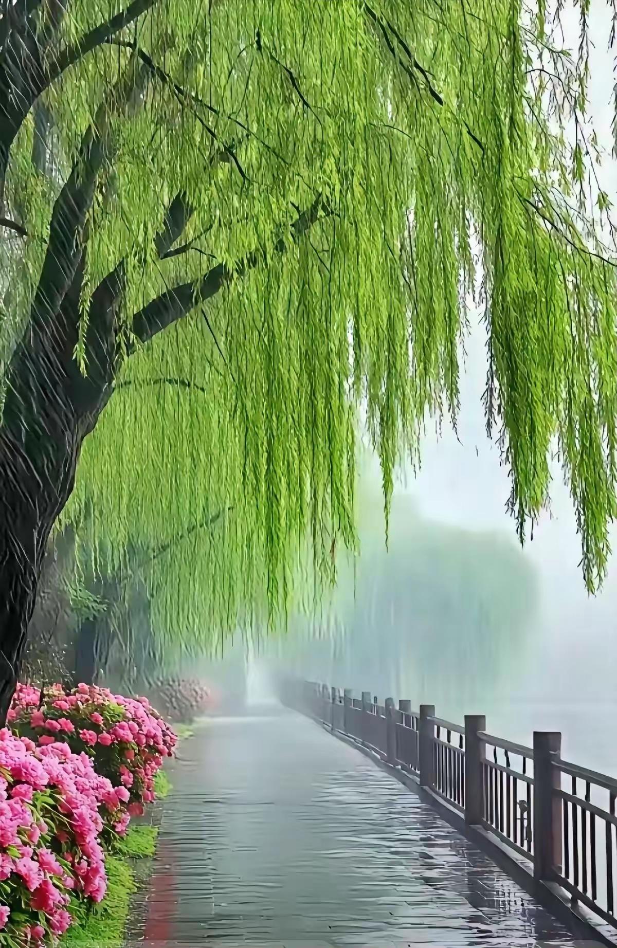 9招培养孩子兴趣爱好1. 先“广撒网”，别着急定死一个带孩子多体验：画画