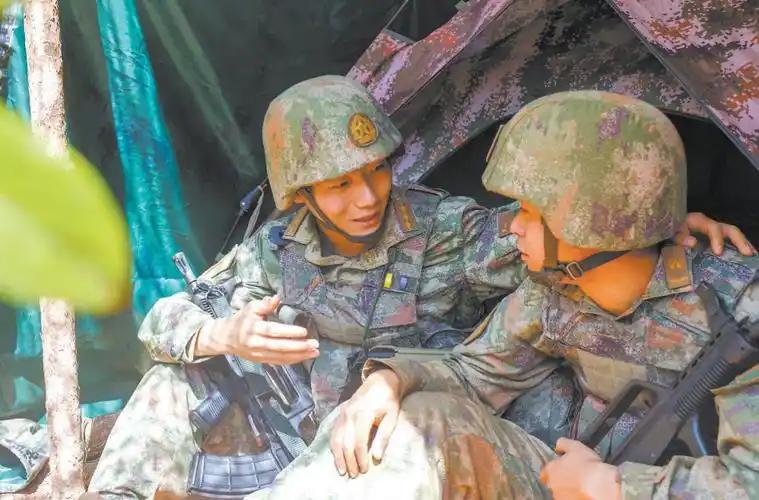 年末时分，我在连队担任指导员。彼时，老兵已然复员，部分骨干或是探亲休假，或是去带