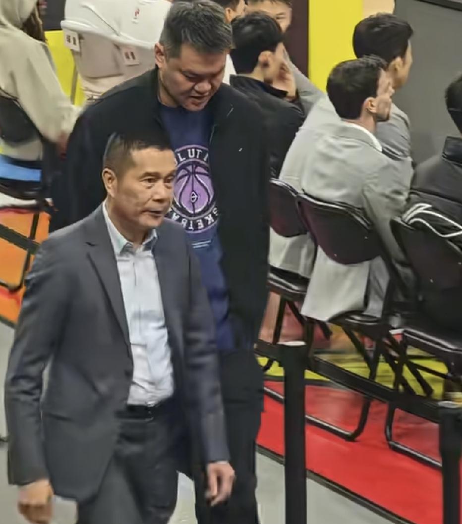 谁说广东宏远老板没有钱买外援了？近日宏远老板陈海涛又闷声干大事。拟5.5亿收