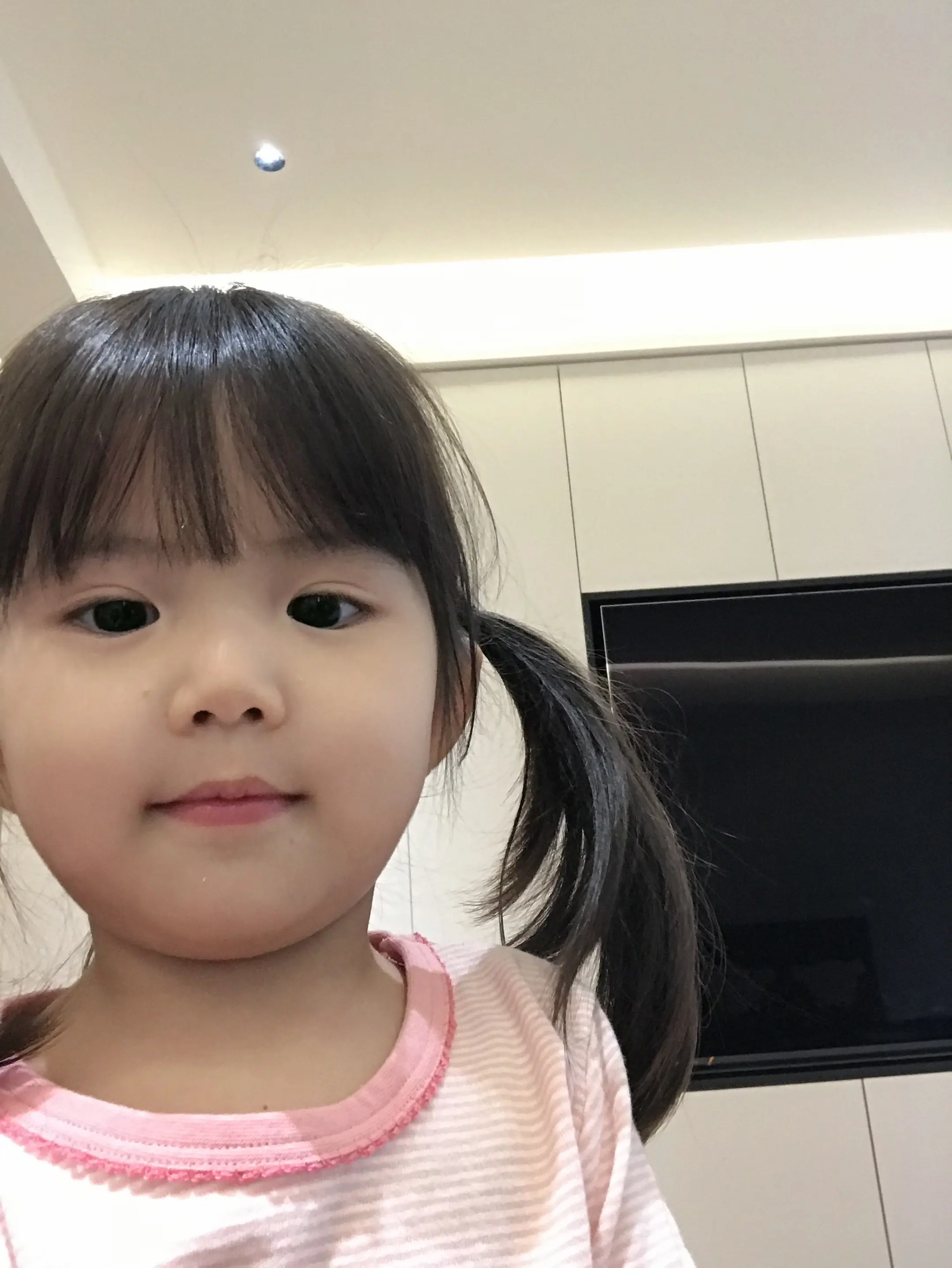女鹅的自拍。
