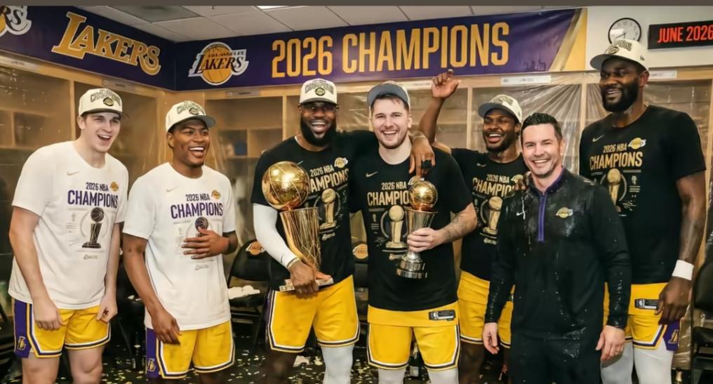 詹姆斯确实是为了球队，完全转型了今天看到詹姆斯战不出战，感慨良多，大概率不是因