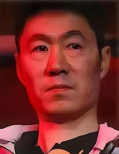 这次上海封训，王励勤下狠心了，目标有两个，那就是排除一切外界干扰，集中训练，女队