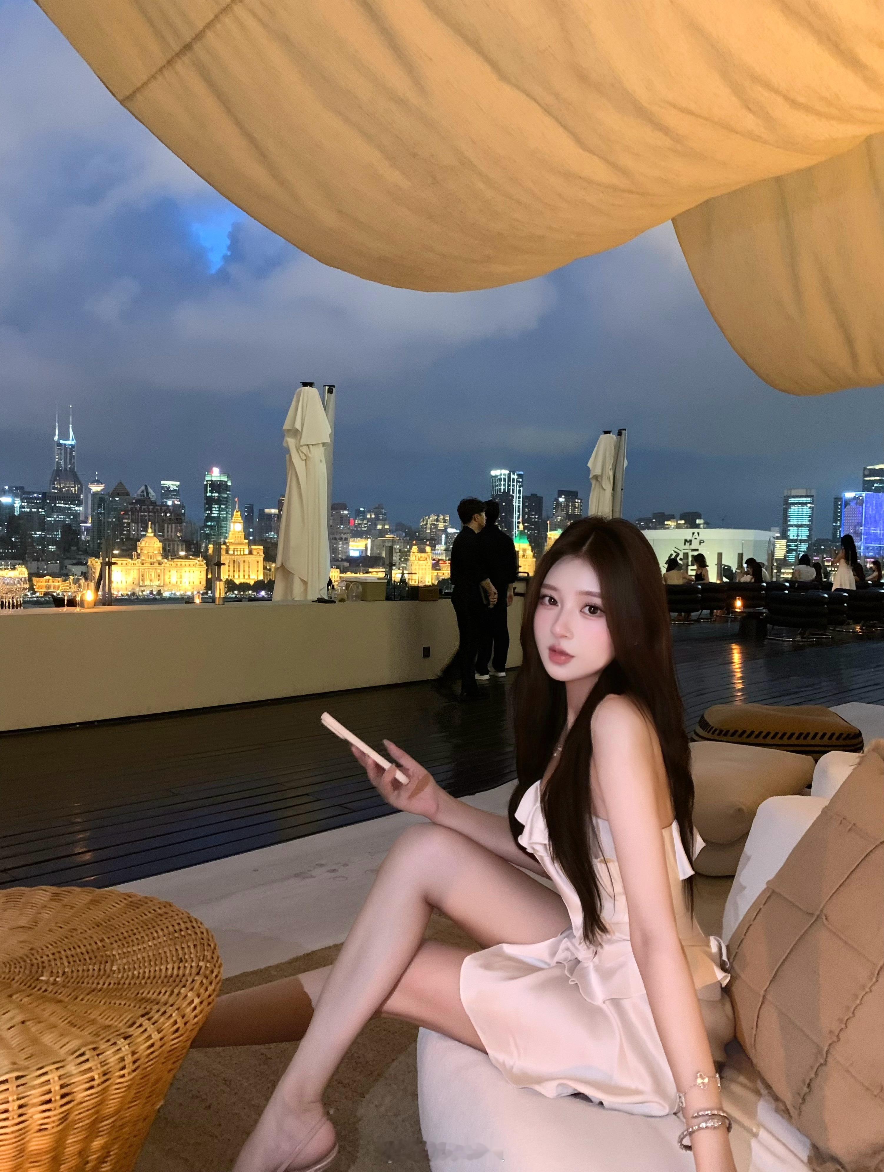 好看的夜景适合微醺🥂​​​