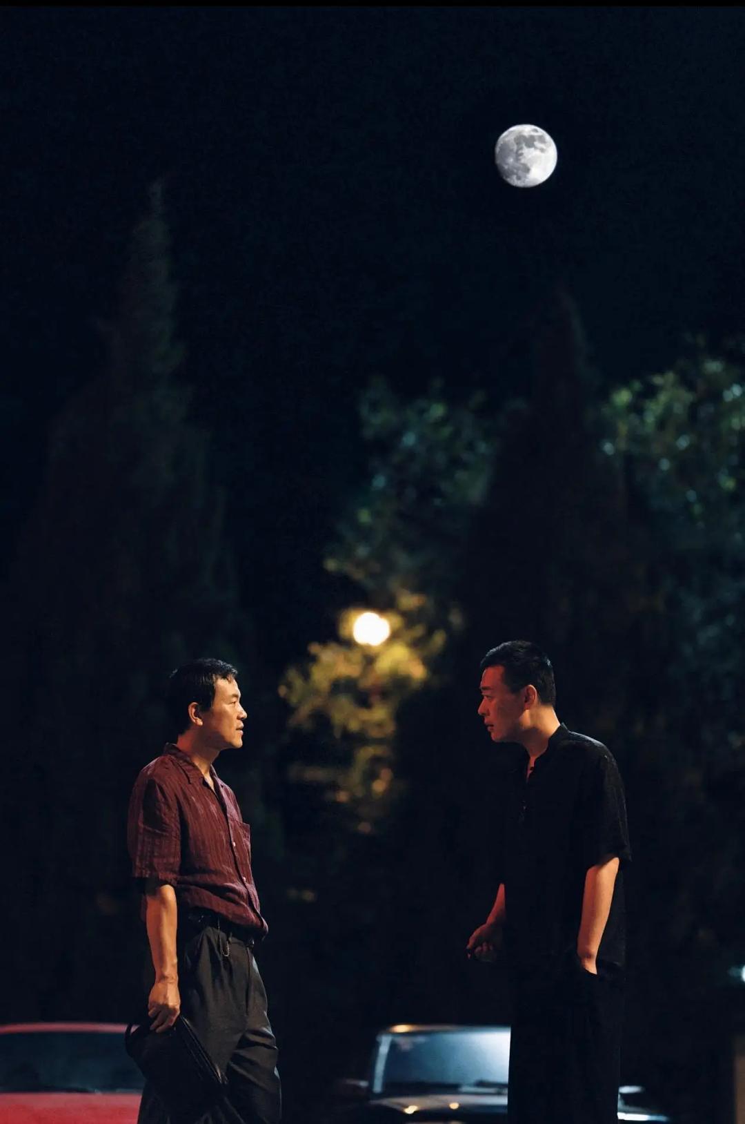 《树影迷宫》这部剧实际上非常的高级，可以说是超五星的。这在我看过的小说里算