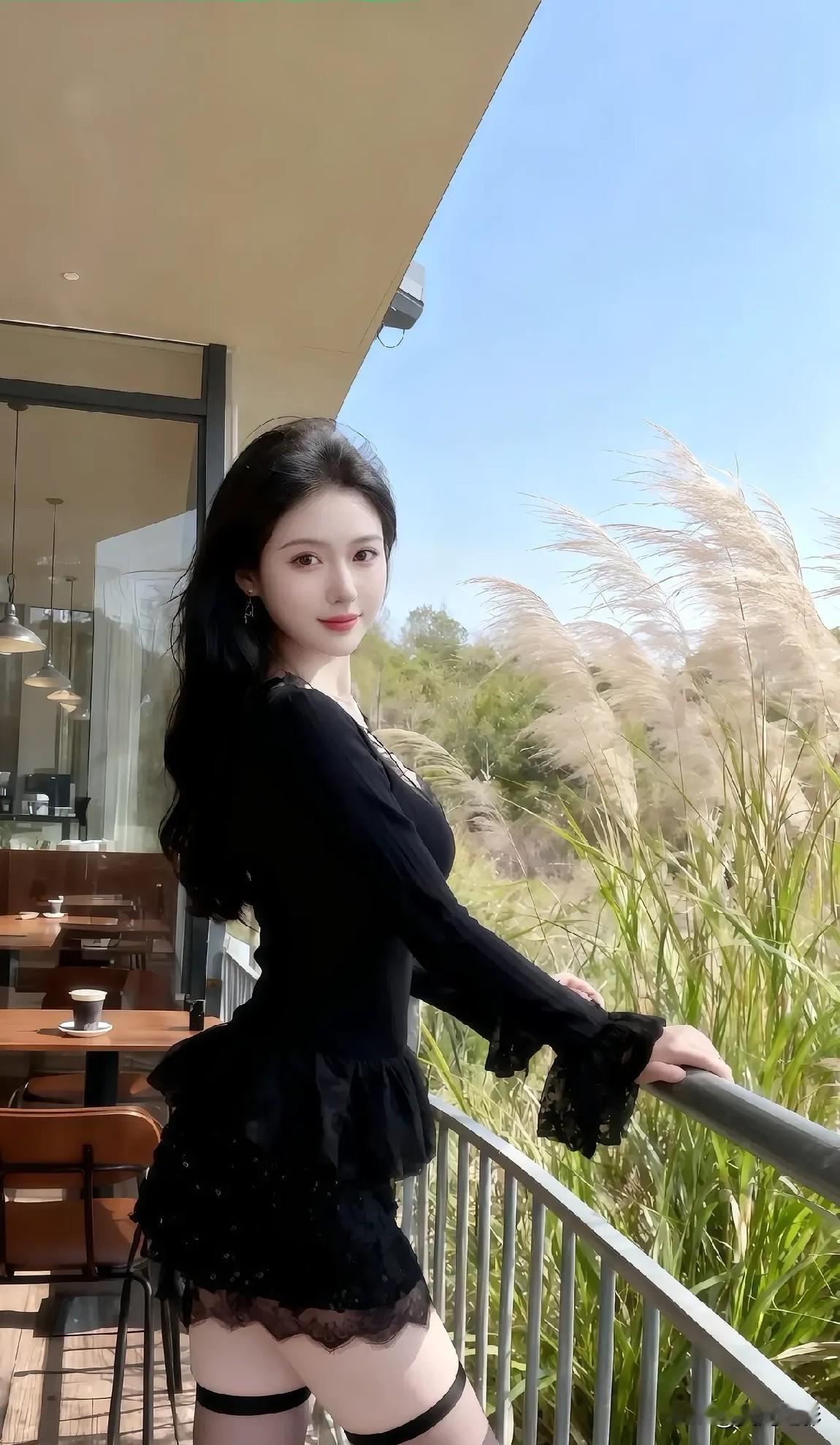 光之影&AI阳光下的黑裙少女，优雅与自然相融合。阳光白裙少女贵气黑裙女神