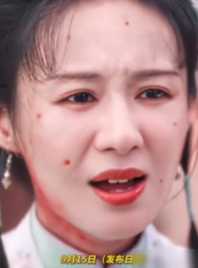 一个丫鬟出场9秒，把女主的风头全抢了。《兰香如故》热度破29000，郑合惠子演的杜翠雀刚露脸，跟刘学