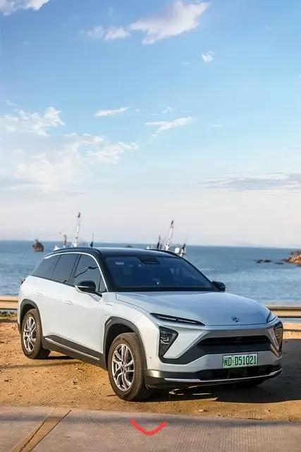 新能源车购置税减半后反而多花钱，现在车企兜底能省1.5万，错过拍大腿刚刷到