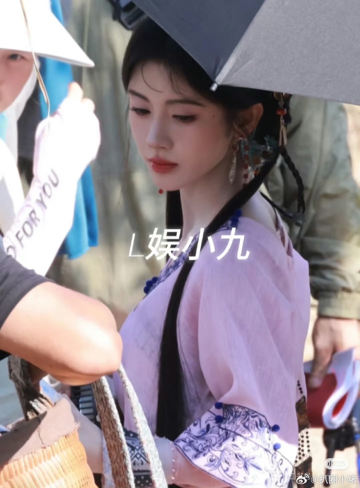 鞠婧祎《来战》阿黛新衣服～香香软软的小蛋糕😍​​​