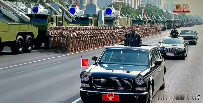 谁发现了第二辆车牌是2025第三辆车是空车，车牌号是1945刚开始还在想