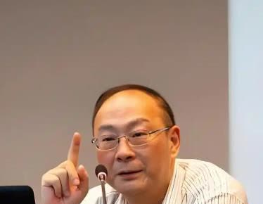 ·全球局势中最乱的竟是中国？人民大学金灿荣院长曾直，中国周边环境最恶劣，是弱势王