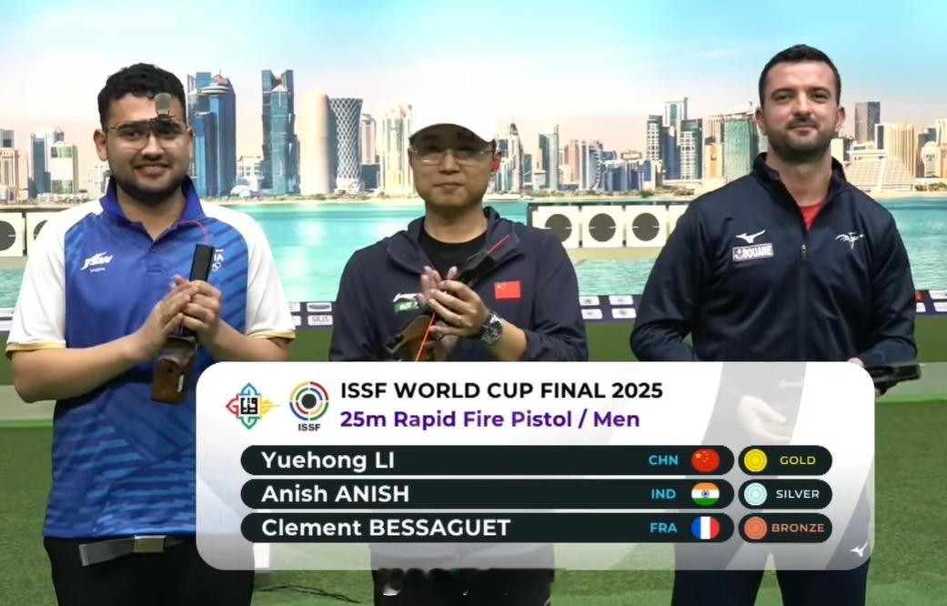 【射击世界杯总决赛男子手枪速射李越宏夺冠】国际体坛战报速递12月7日多哈，射击