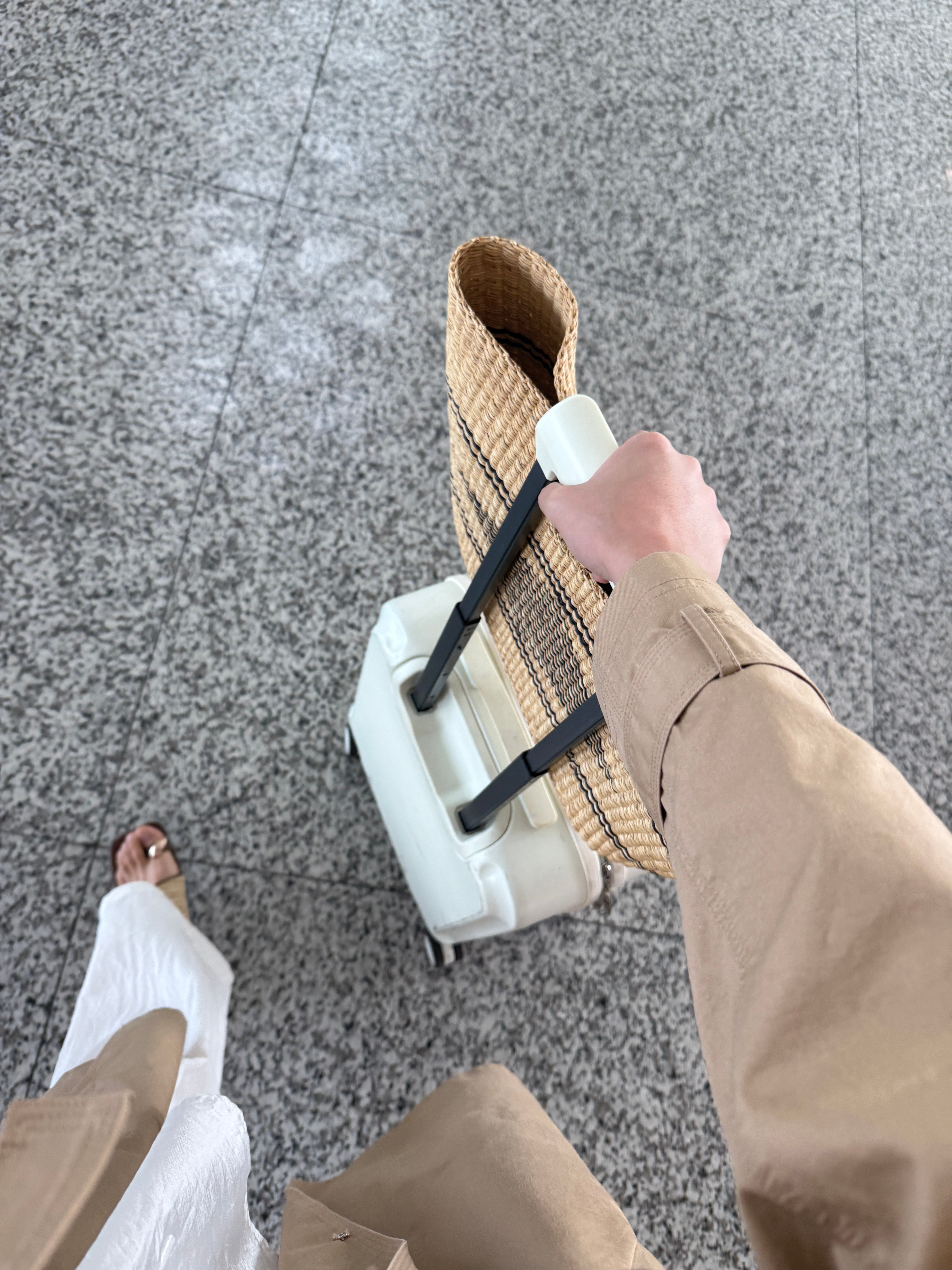 小小杭州已经呆不住了​​​