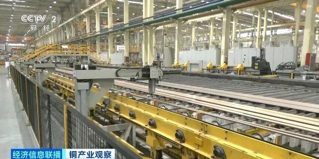 中国又一行业爆单！据媒体5月28日报道：最近铜价涨得厉害，国内外都在涨。伦敦