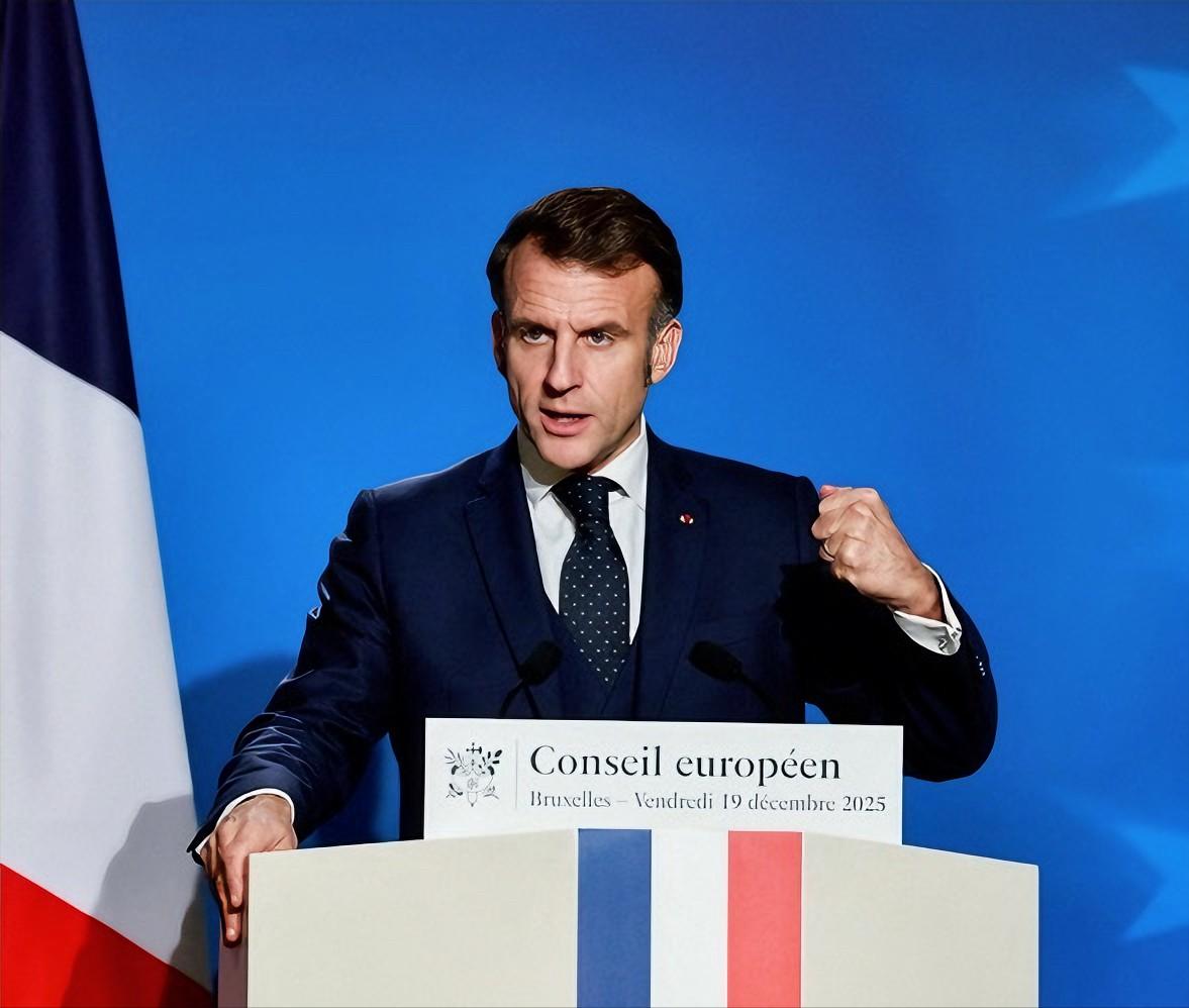 一觉醒来，马克龙又变了。当地时间2月10日，法国总统马克龙不仅呼吁欧洲做好与美国