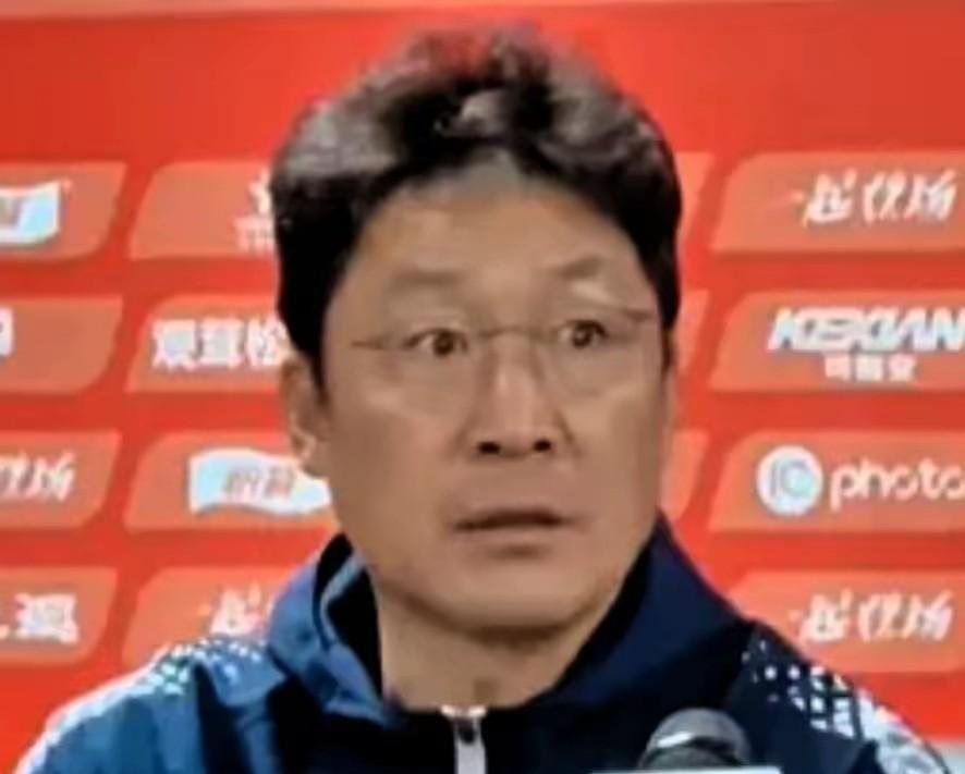 延边龙鼎对重庆铜梁关注点:一，主场龍會否再称雄二，张外龍真的行不行四，两个