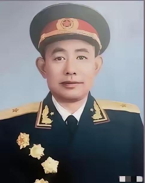 1951年，志愿军师长黄朝天违抗军令，率9000残兵掉头杀向3万美军，13天后李