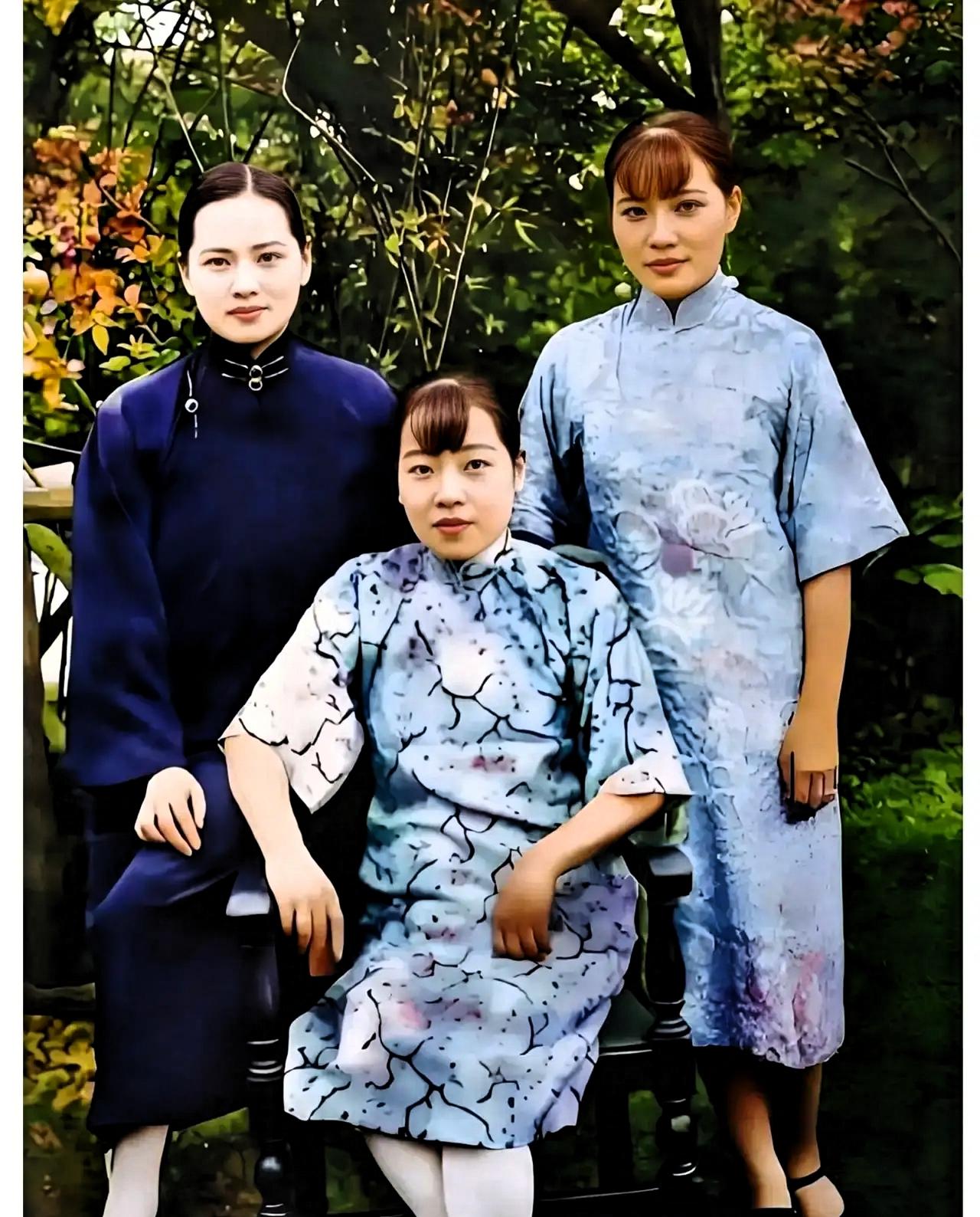 宋家三姐妹在近代中国举足轻重：宋霭龄嫁孔祥熙，宋庆龄嫁孙中山，宋美龄嫁蒋介石。民