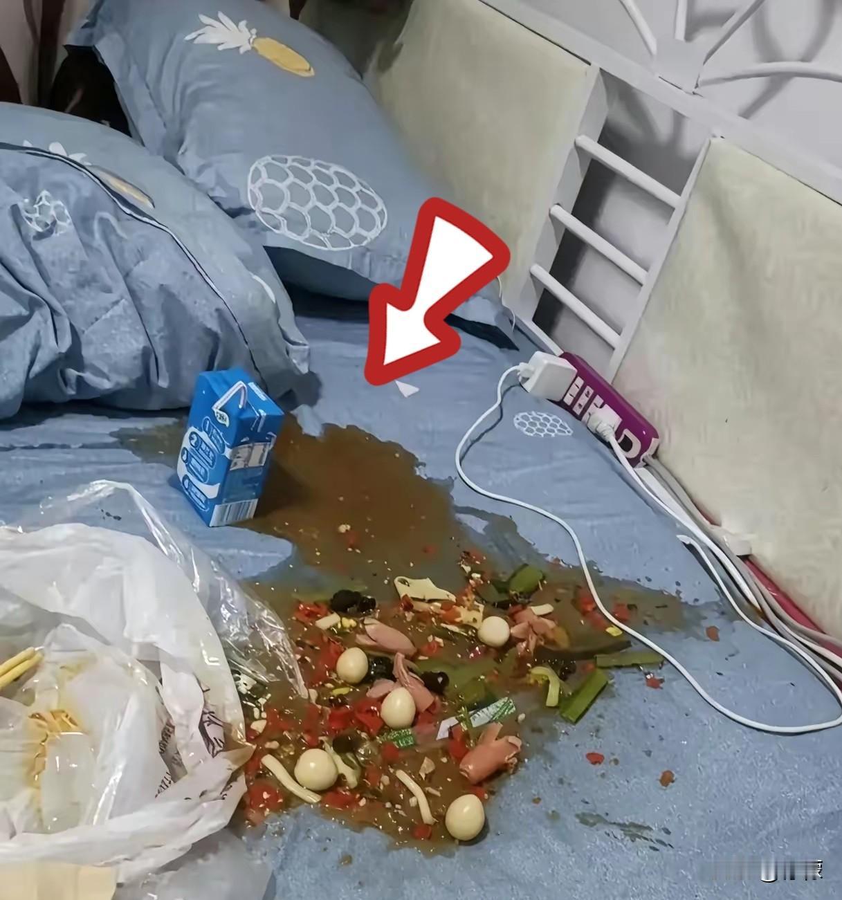 家里遇到一件特别憋屈的事，越想越心里不舒服。侄子今年十七岁，马上就要升入高二，