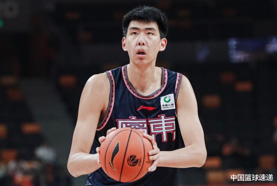 CBA最新消息！徐昕接受NBA试训，新疆确定小外援，宁波报价<em>邹雨宸</em>