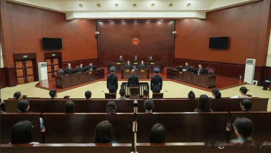 烟台中院宣判巨贪案，3.17亿受贿浮出水面，终身监禁能否终结？2025年9月