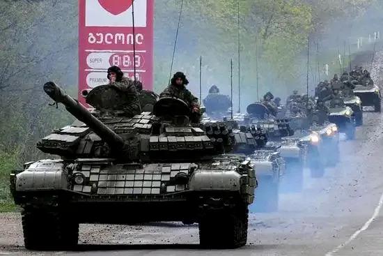 红军城成了乌军在乌东地区重点防守的区域，随着俄军在乌东地区的控制地区越来越多，也