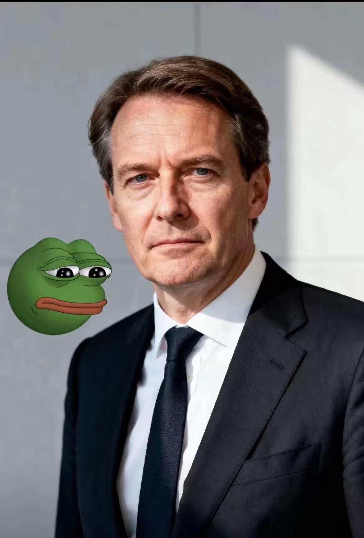 安世一旦破产，荷兰政府必须百倍千倍地进行赔偿！​​​说白了，中国要一直把安世