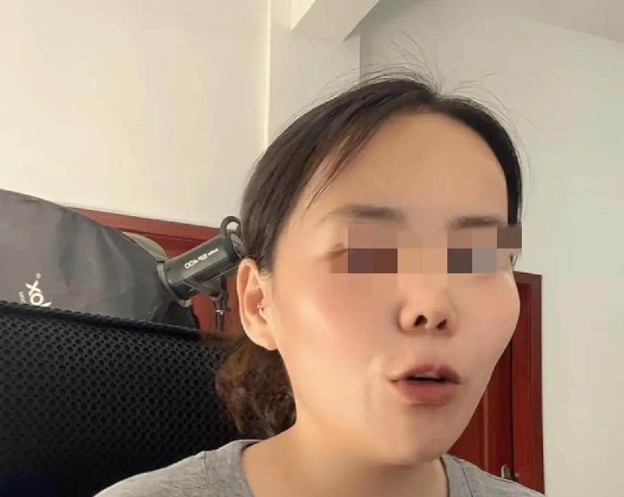 三石唱衰二八，说二八要结束了，再不结束已不可能了。三石也希望二八快结束，说什么